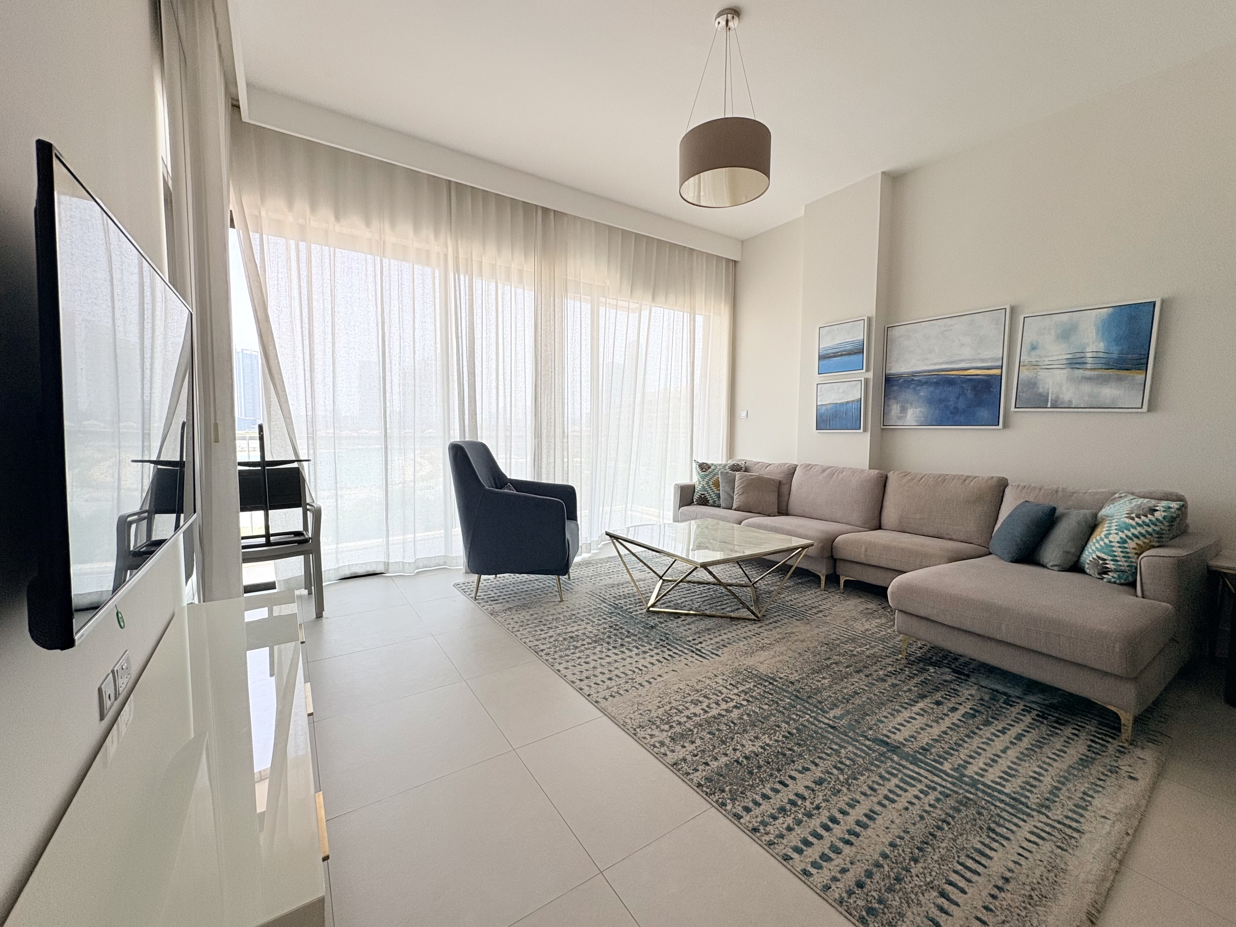BALCONY | SPACIOUS | WIFI INCLUDED | INCLUSIVE