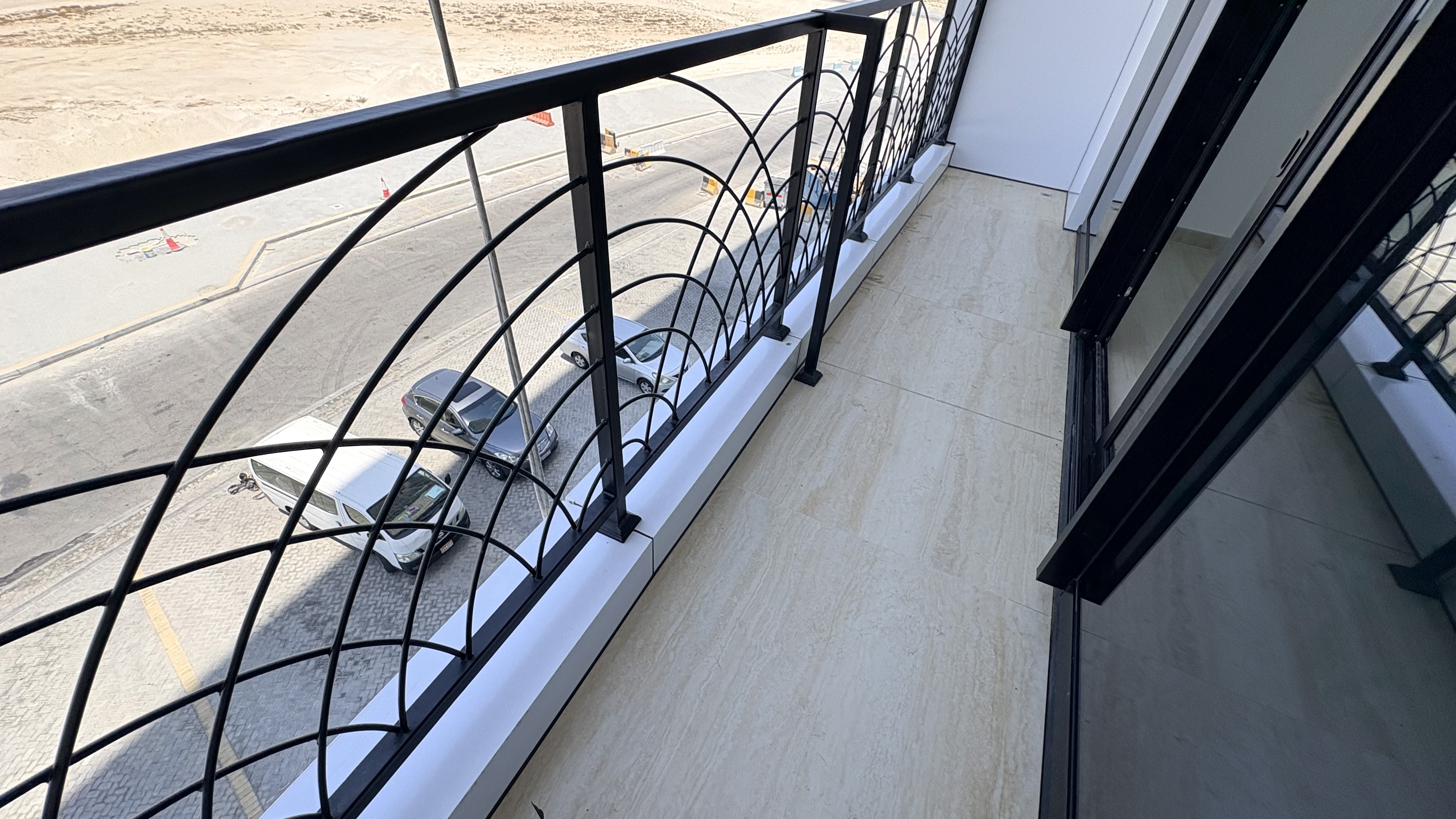 SEA VIEW | BALCONY | SEMI FURNISHED | WATERGARDEN CITY