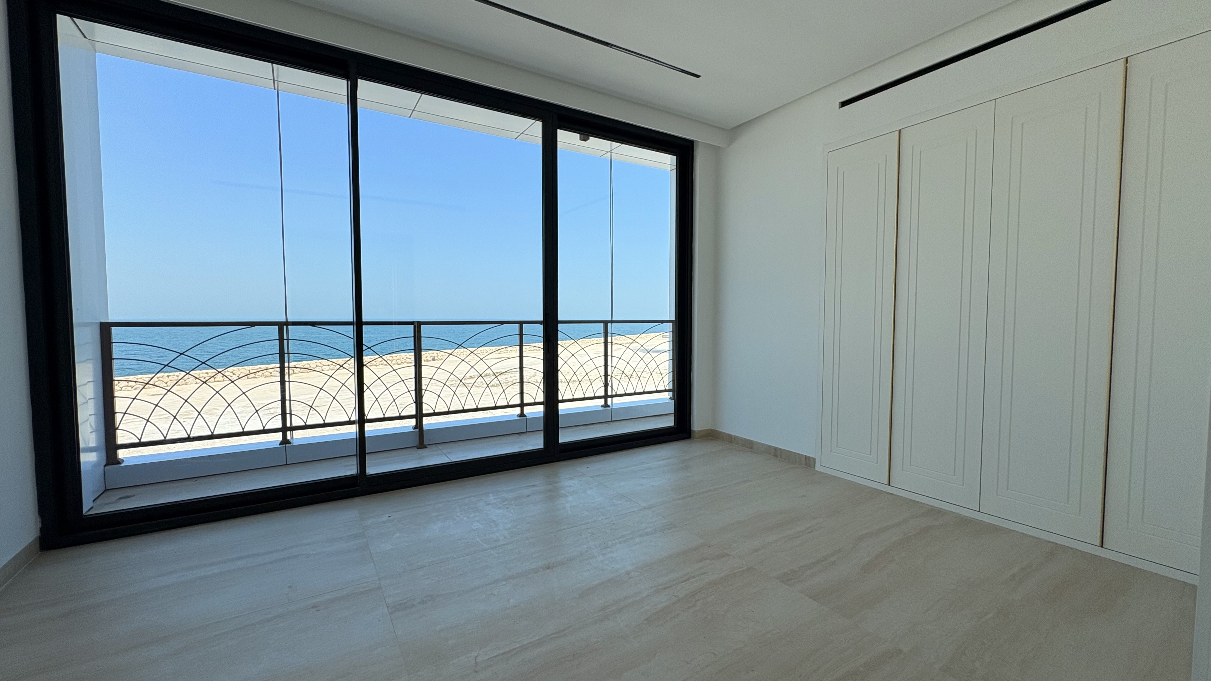 SEA VIEW | BALCONY | SEMI FURNISHED | WATERGARDEN CITY