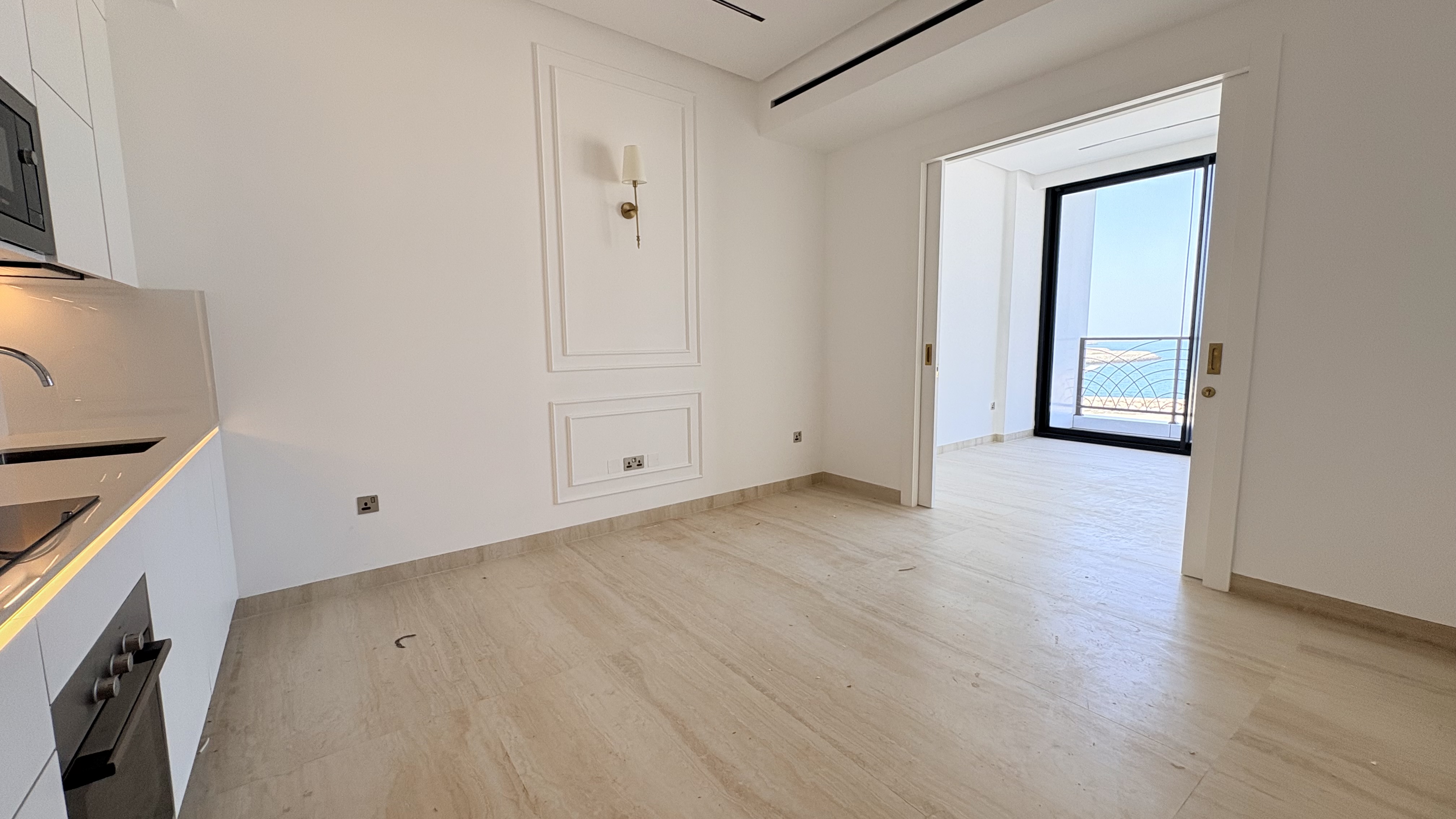 SEA VIEW | BALCONY | SEMI FURNISHED | WATERGARDEN CITY
