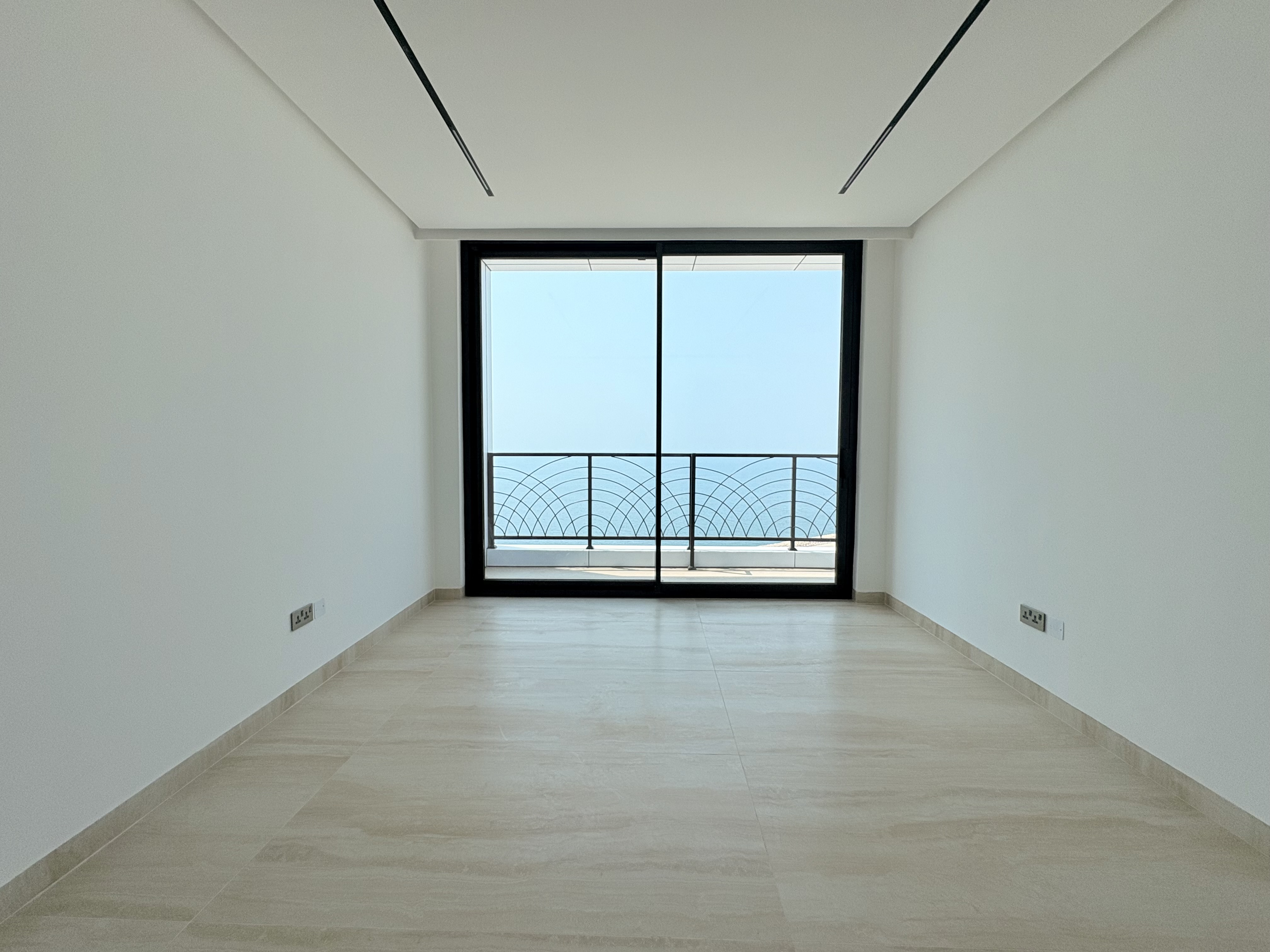 PRIVATE GARDEN | SPACIOUS | MAIDS ROOM