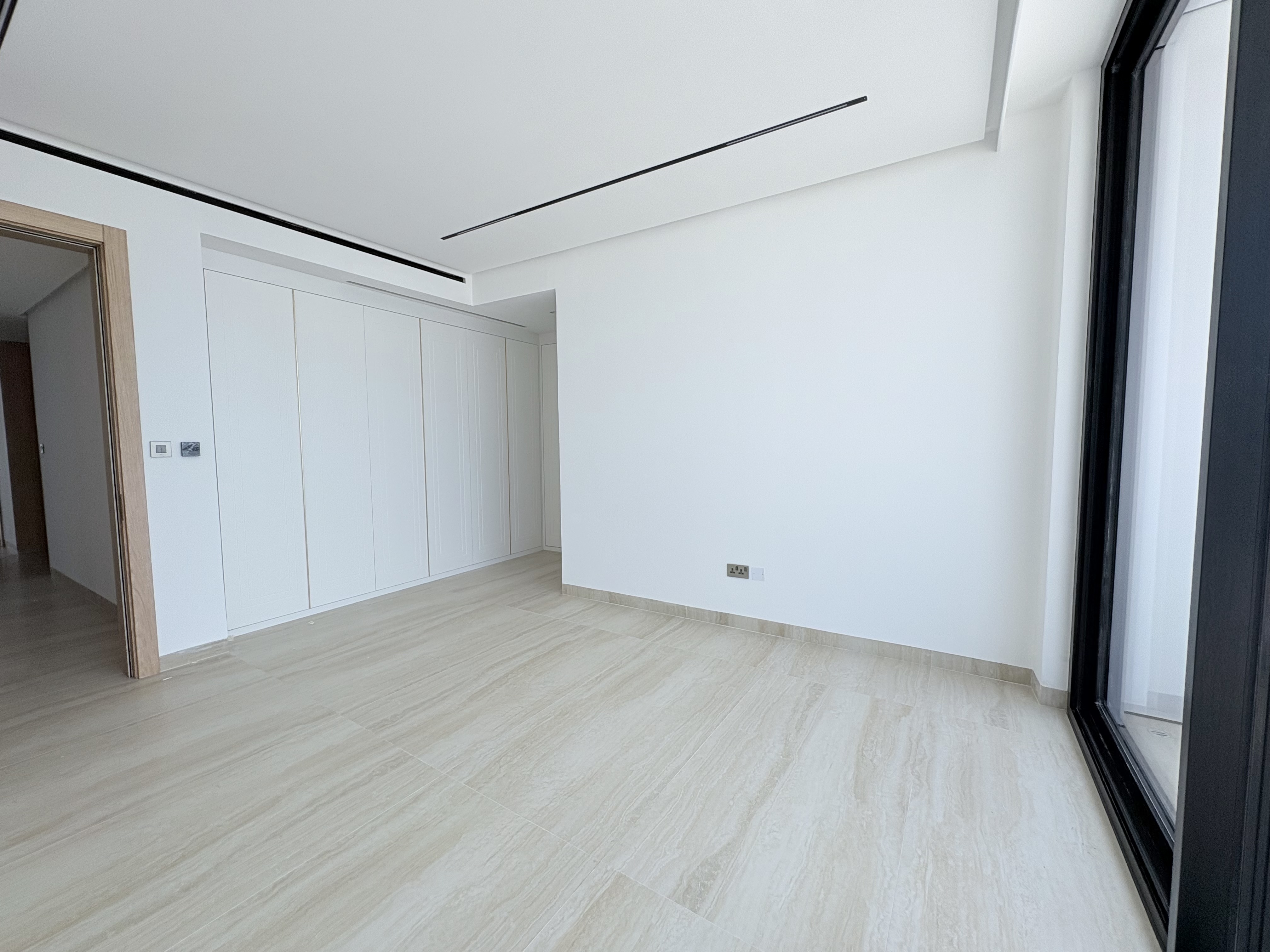 PRIVATE GARDEN | SPACIOUS | MAIDS ROOM