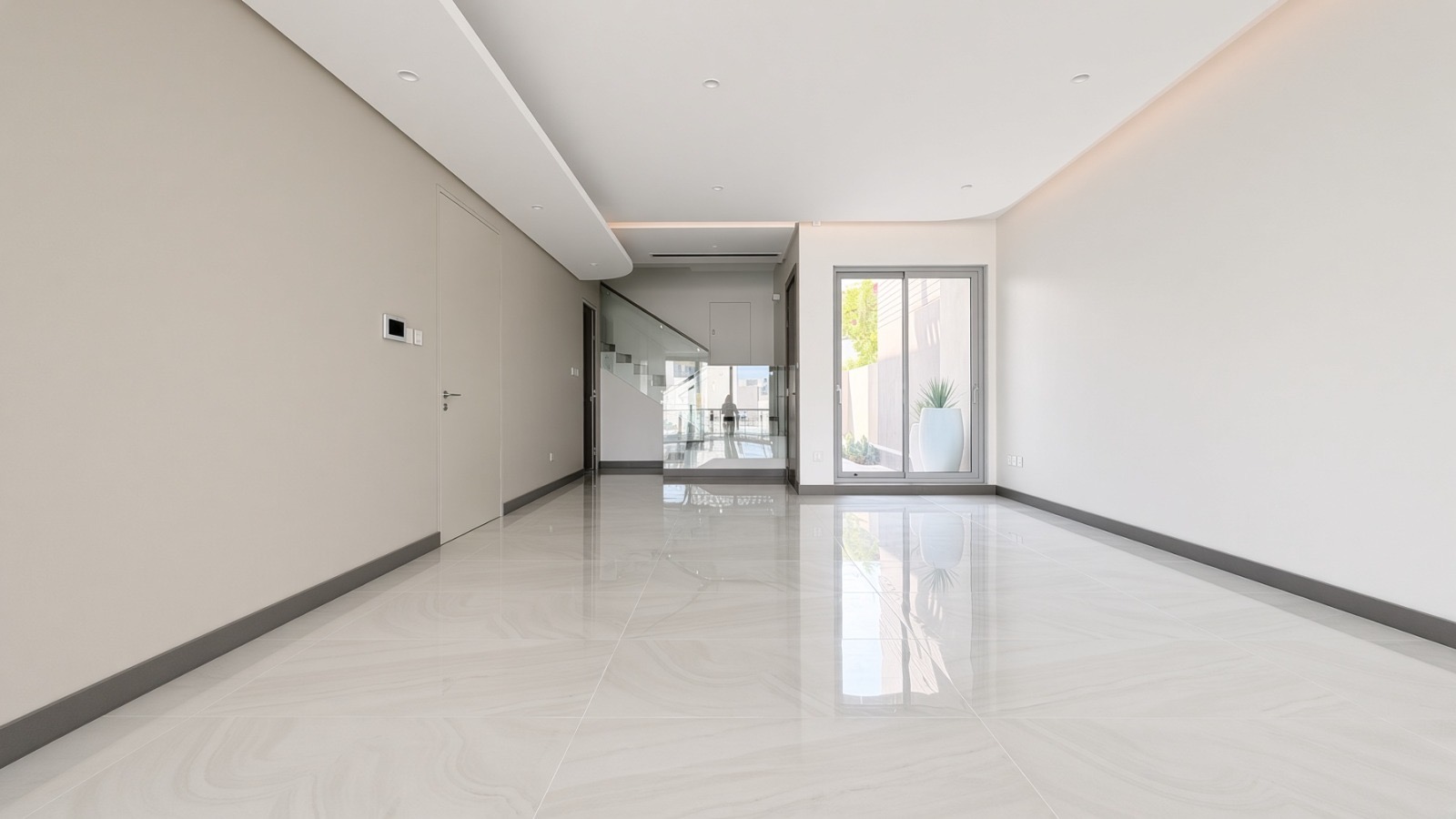 Canal View | Maids Room | Al Naseem | Exclusive