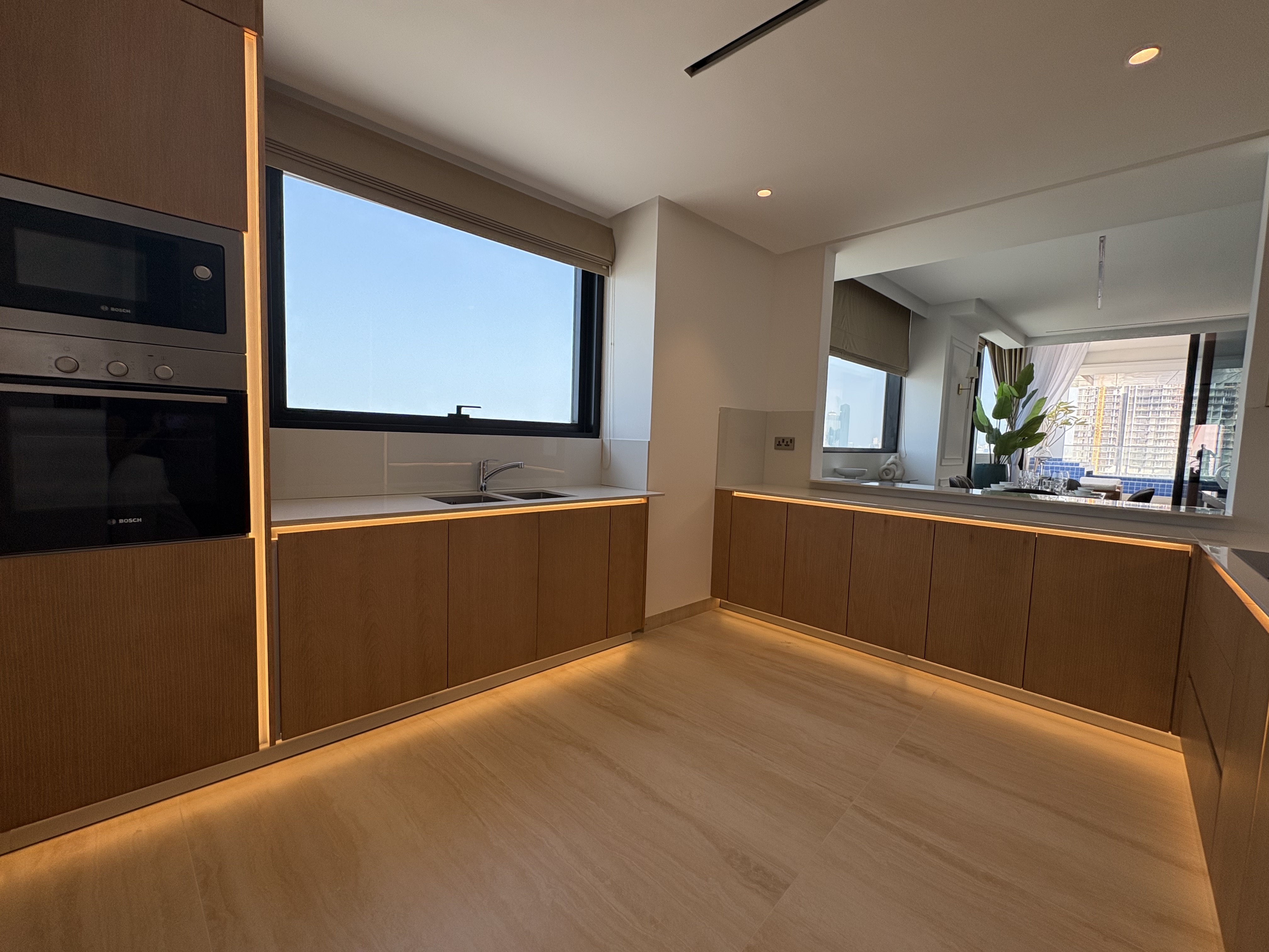 PRIVATE POOL | SEA VIEW | MAIDS ROOM | WATERGARDEN CITY