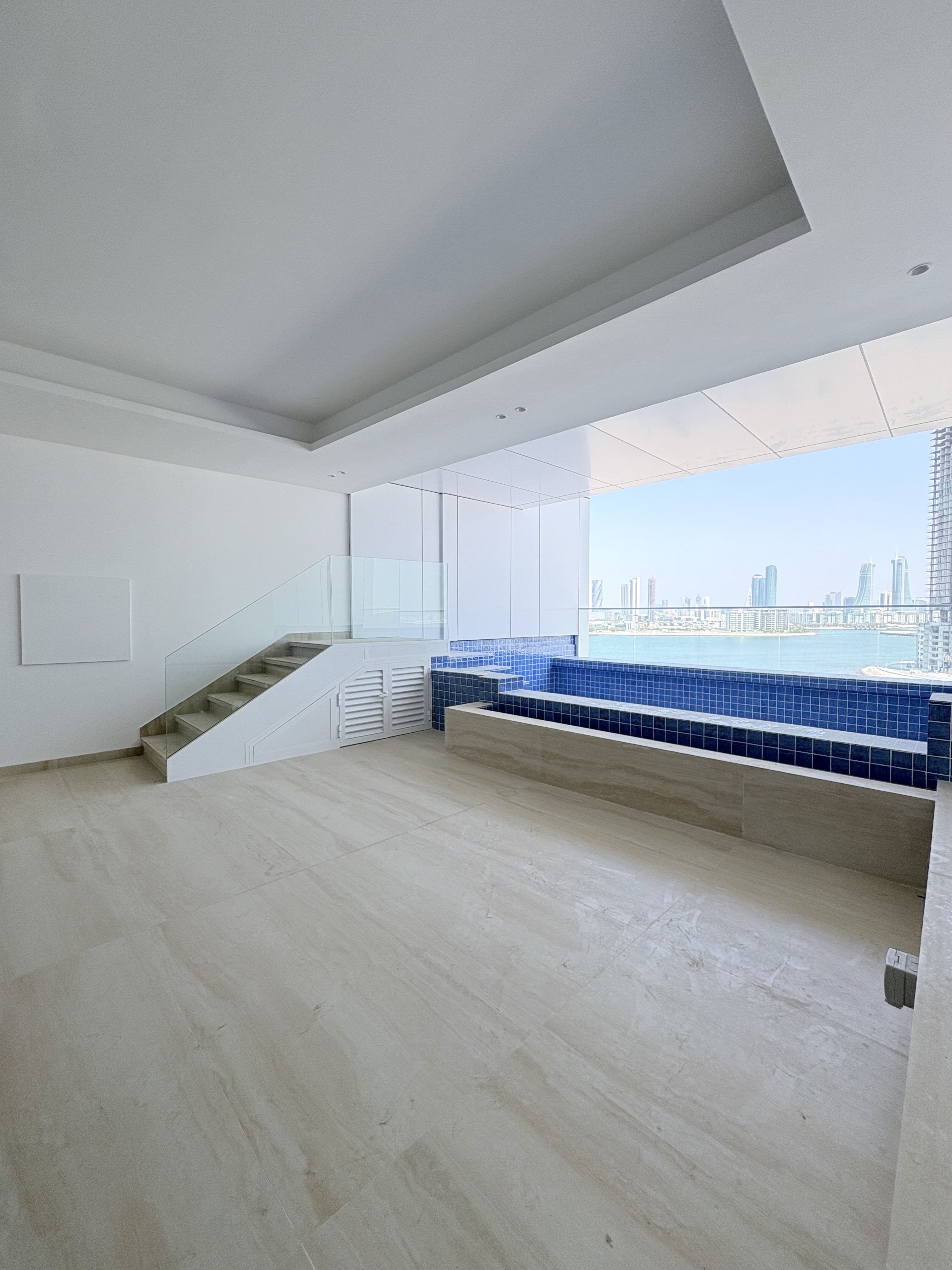 PRIVATE POOL | LARGE BALCONY | WATERGARDEN CITY