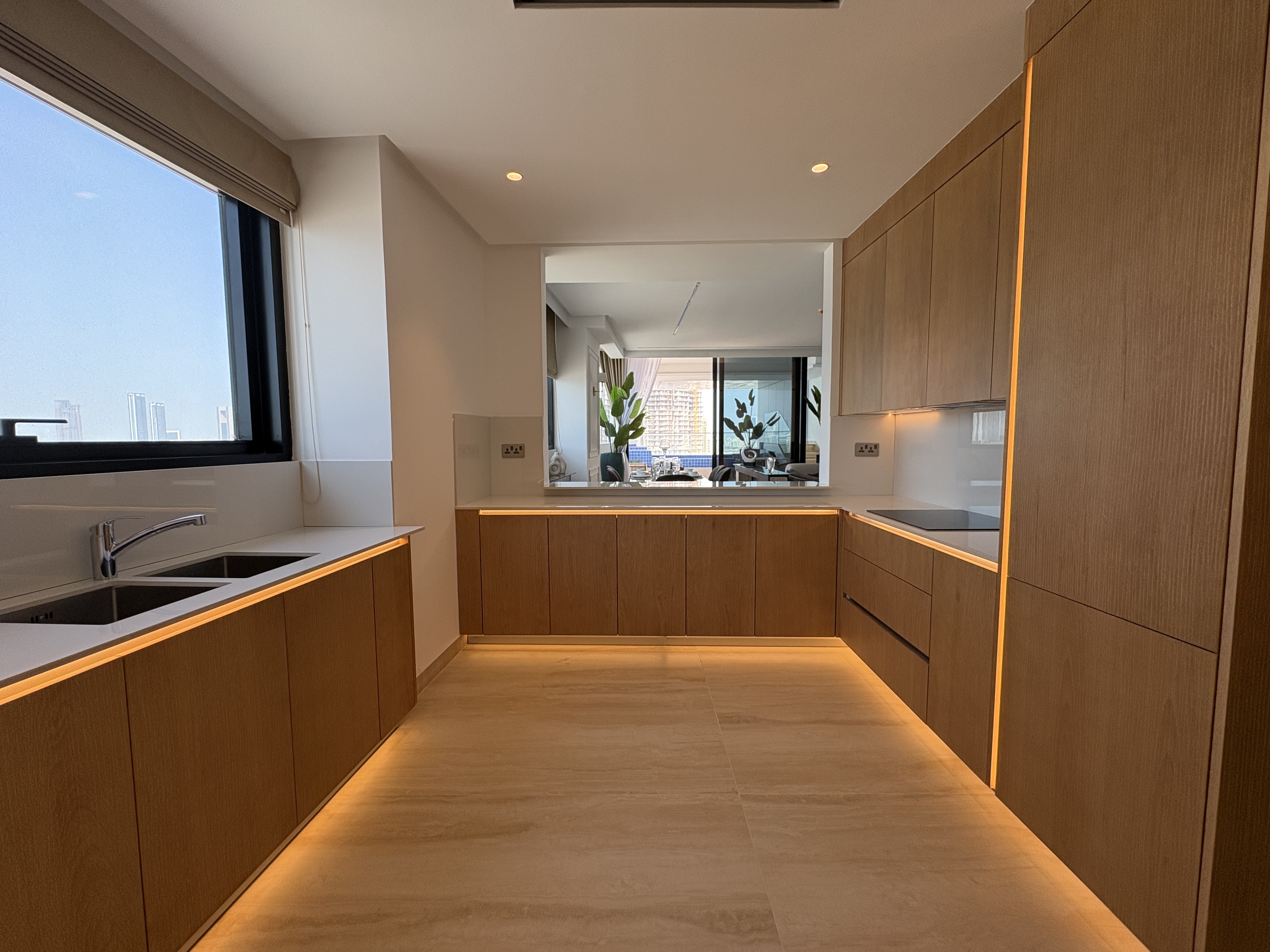 PRIVATE POOL | SEA VIEW | MAIDS ROOM | WATERGARDEN CITY