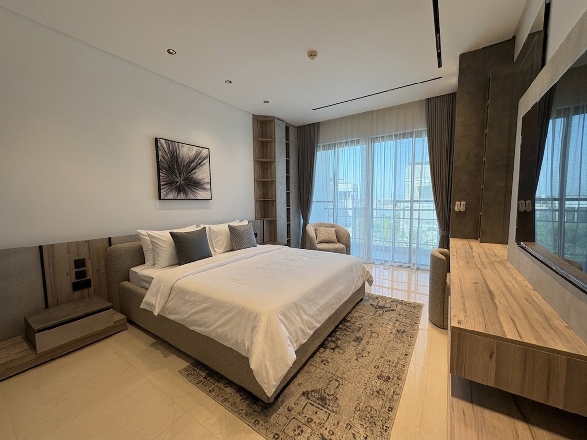 REFURBISHED | BALCONY | FURNISHED | REEF ISLAND