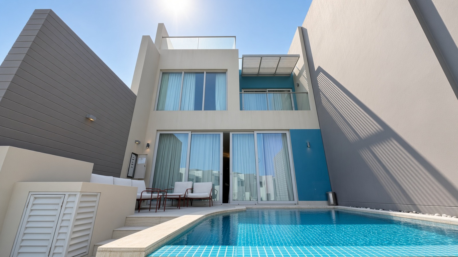 Corner Villa | Private Pool | Canal View | Naseem