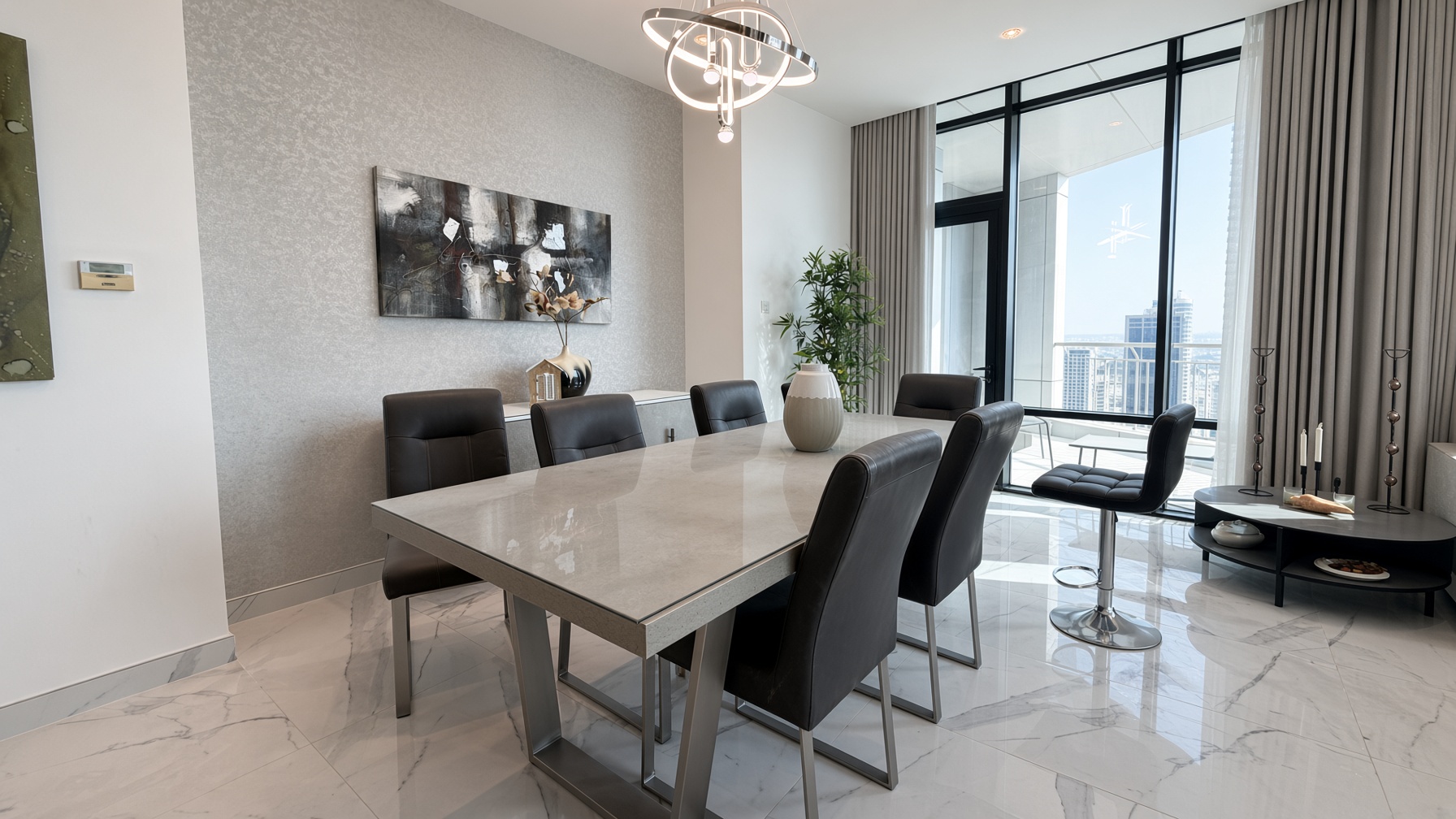 Modern 3Br | Luxury | Sea View | Balcony