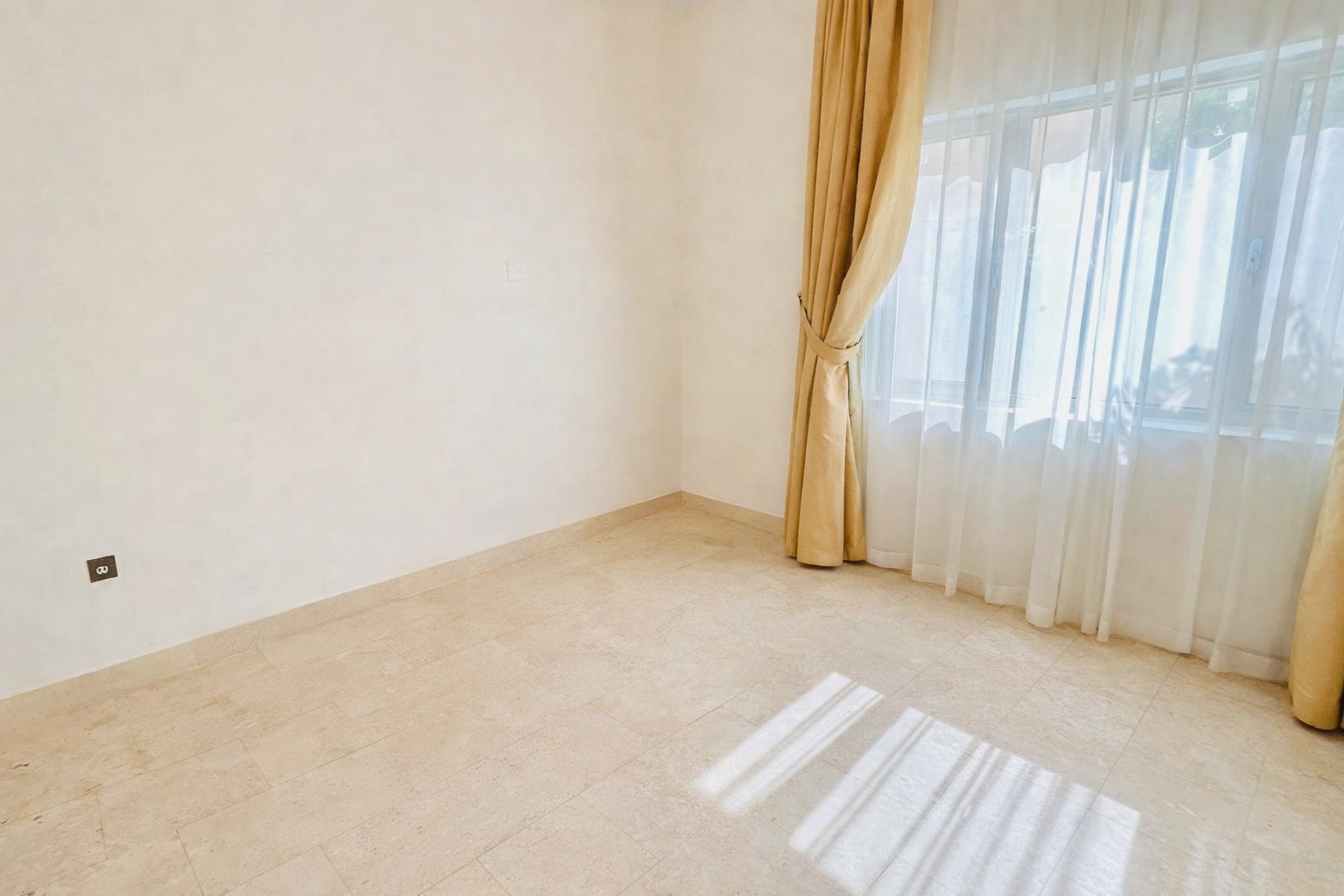Spacious villa with Private Pool