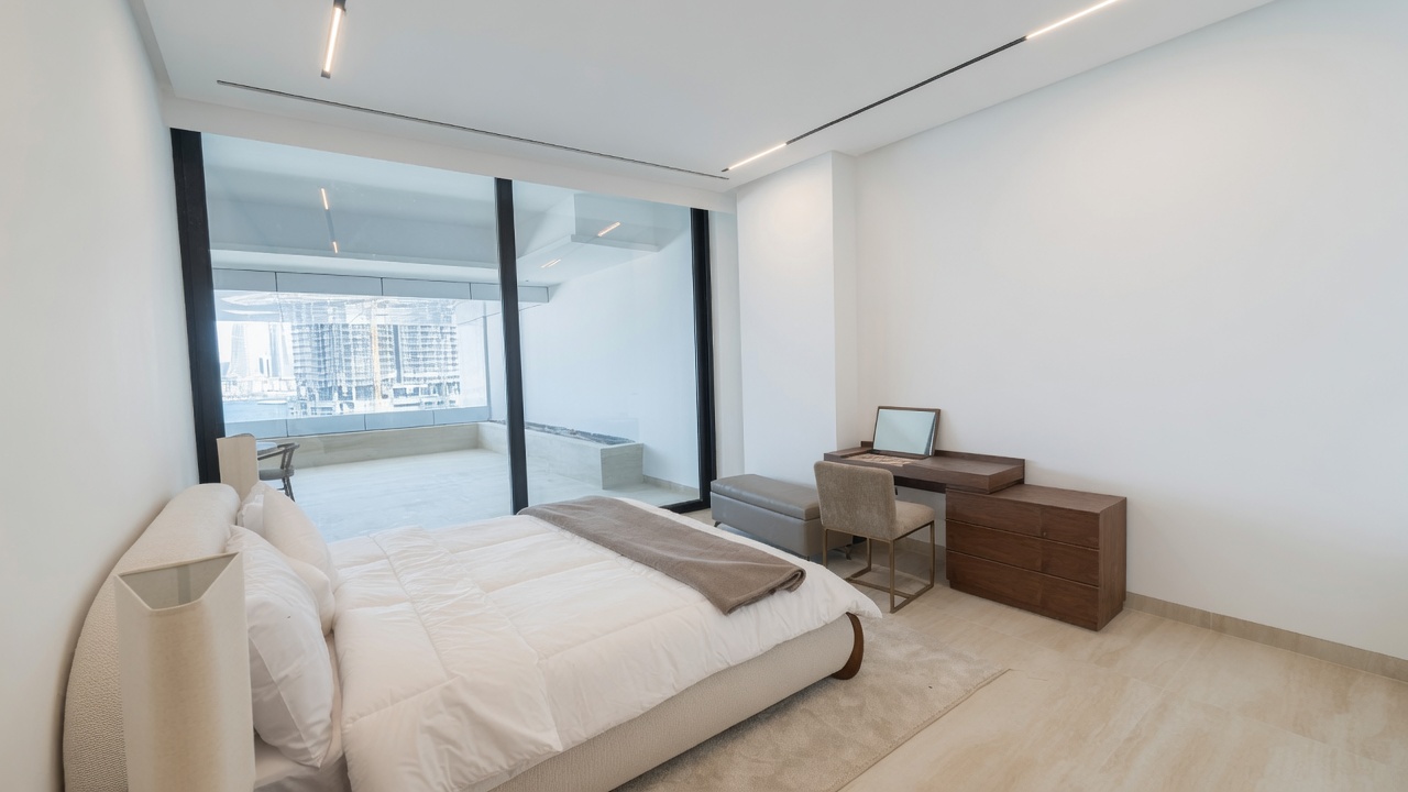 Spacious | Private Terrace | Modern | Beach View